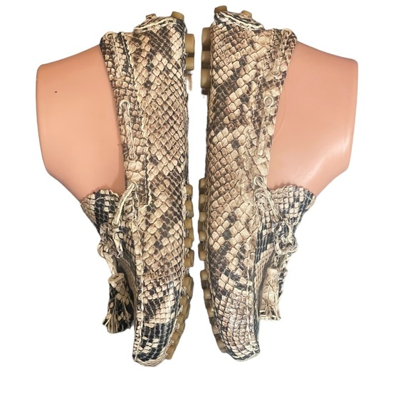 Coach Nadia Driving Mocs Bow Tassel
Loafers Snake Print Leather Shoe Flats 5.5B - Picture 12 of 16